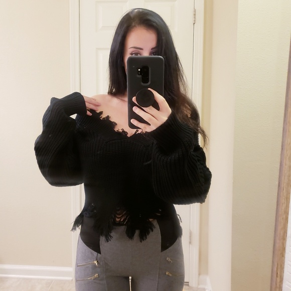 black distressed sweater - Picture 3 of 4